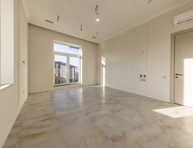 дом  в КП Павловы Озера, 14 км от МКАД