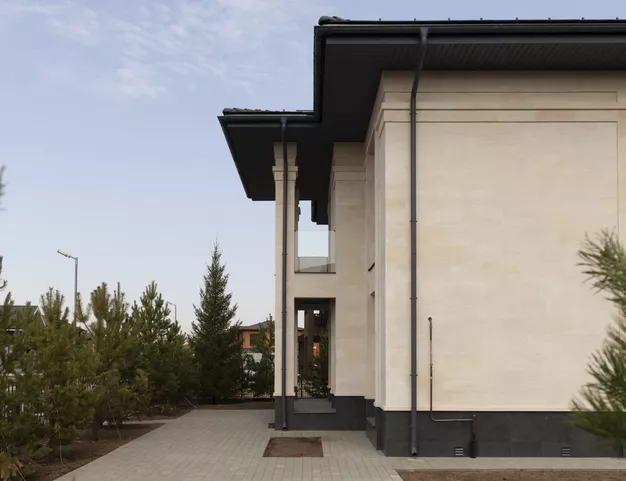 дом  в КП Павловы Озера, 14 км от МКАД