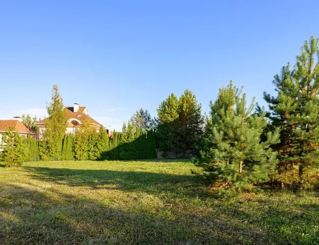 участок  в КП Княжье Озеро, 23 км от МКАД