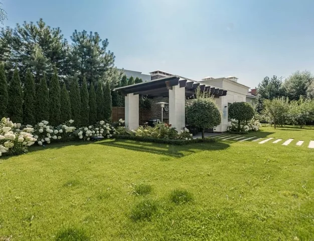 дом  в КП Ренессанс Парк, 19 км от МКАД