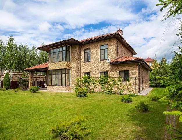 дом  в КП Ивановка, 28 км от МКАД