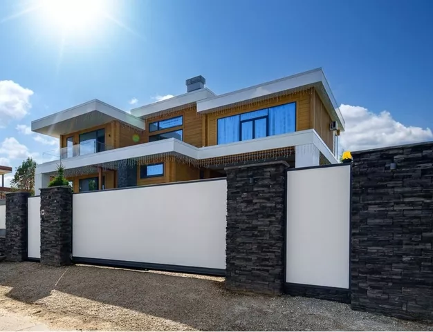 дом  в КП Райт Хиллс, 18 км от МКАД