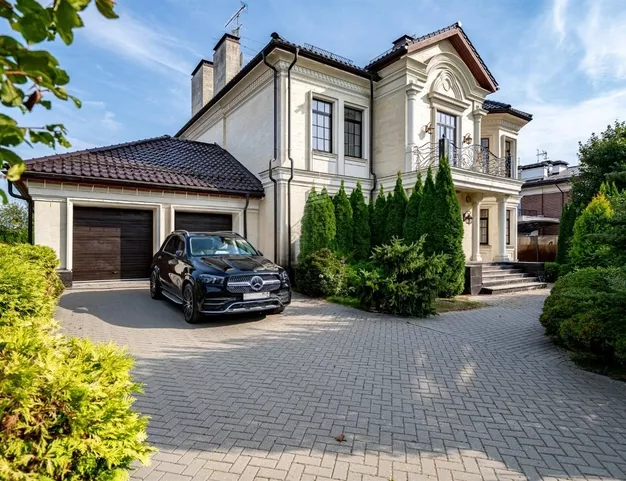 дом  в КП Миллениум Парк, 19 км от МКАД