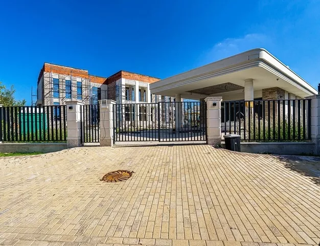 дом  в КП Миллениум Парк, 19 км от МКАД