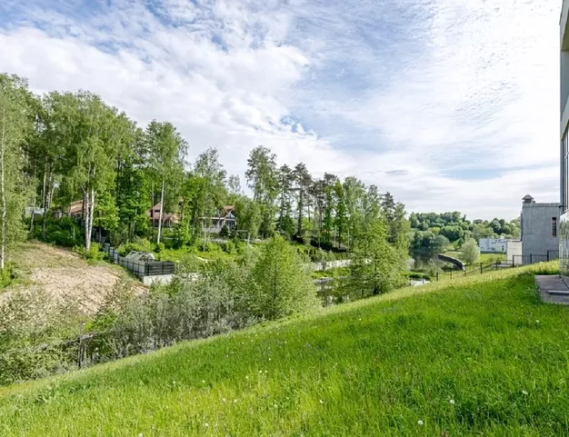 участок  в КП Березки, 17 км от МКАД