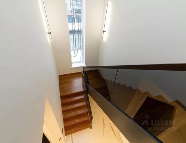 дом  в КП Зеленая Роща-1, 35 км от МКАД