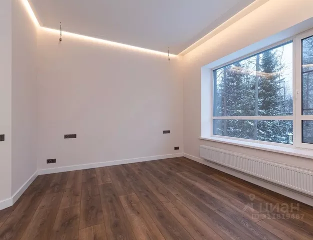 дом  в КП Зеленая Роща-1, 35 км от МКАД