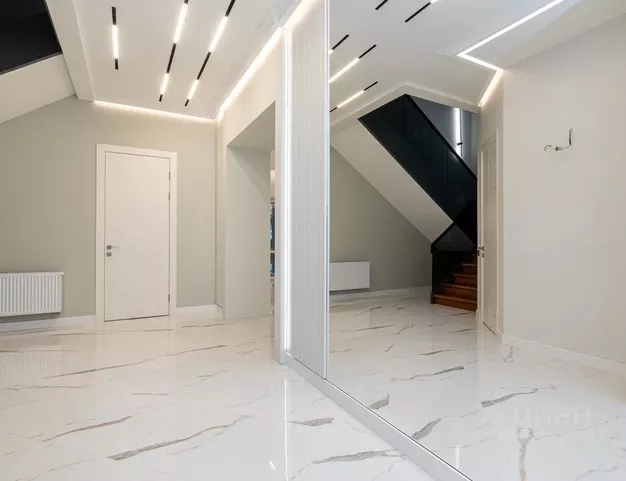 дом  в КП Зеленая Роща-1, 35 км от МКАД