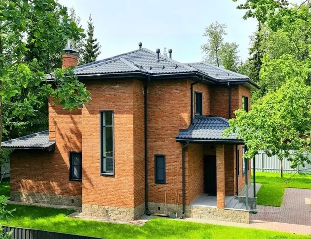 дом  в КП Зеленая Роща-1, 35 км от МКАД