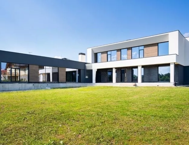 дом  в КП Миллениум Парк, 19 км от МКАД