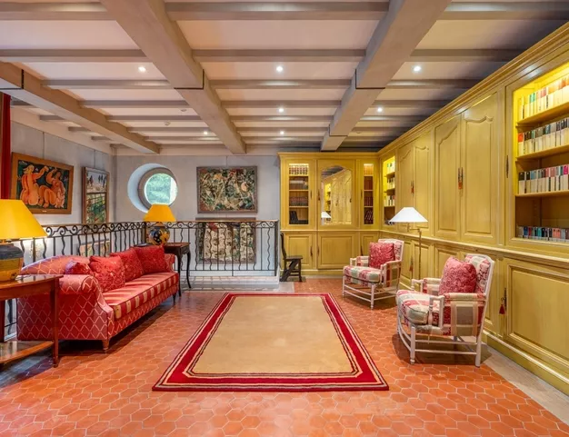 дом  в КП Сосновый Бор, 23 км от МКАД