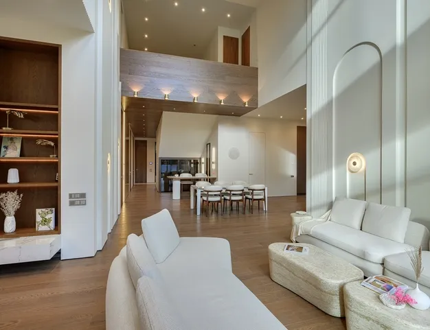 дом  в КП Резиденции Бенилюкс, 19 км от МКАД