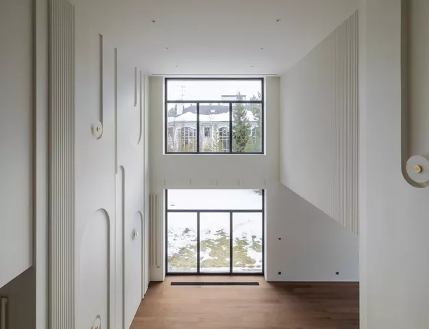 дом  в КП Резиденции Бенилюкс, 19 км от МКАД