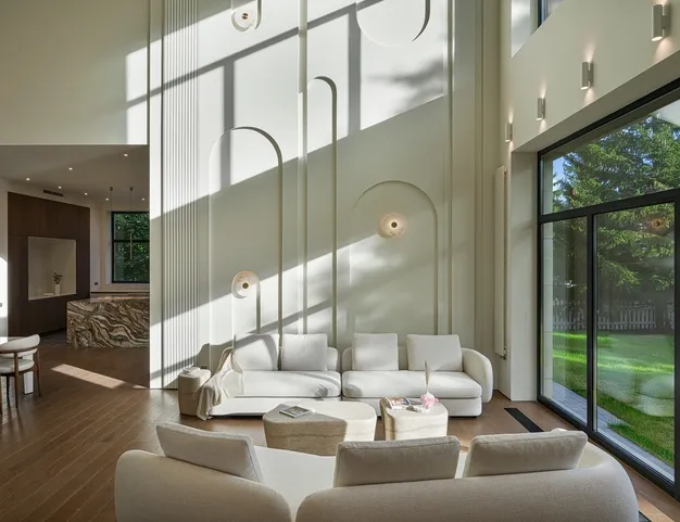 дом  в КП Резиденции Бенилюкс, 19 км от МКАД