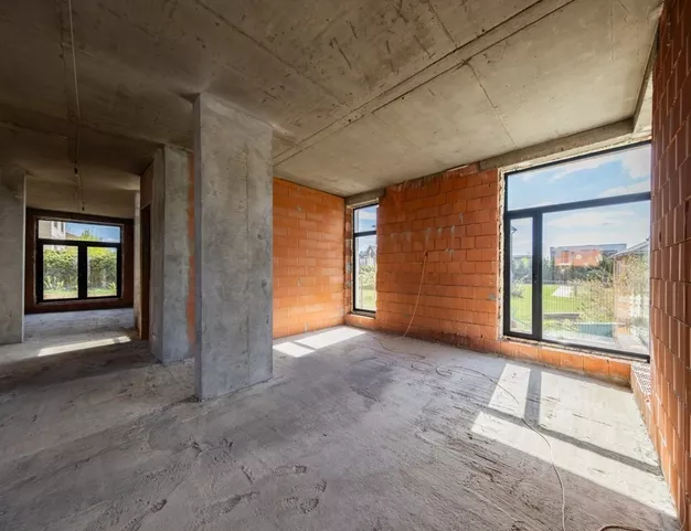 дом  в КП Новорижский, 19 км от МКАД