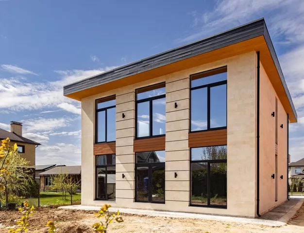 дом  в КП Новорижский, 19 км от МКАД