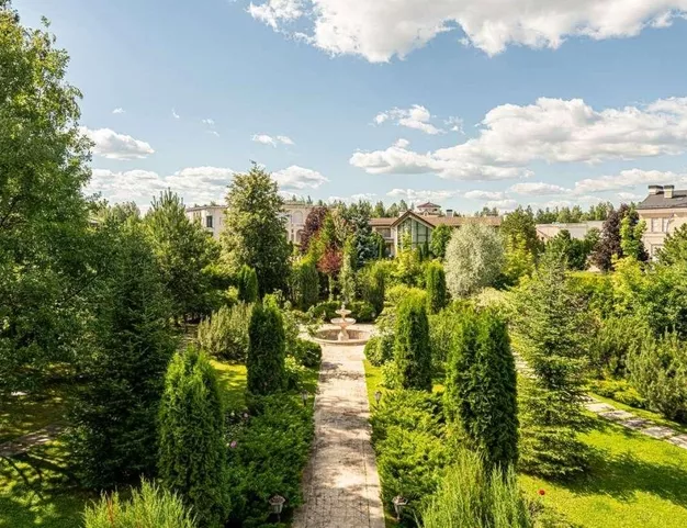 дом  в КП Миллениум Парк, 19 км от МКАД