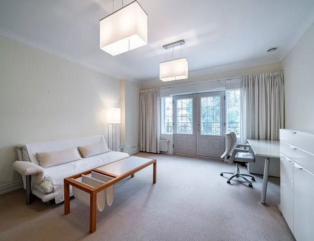 дом  в КП Николино, 23 км от МКАД