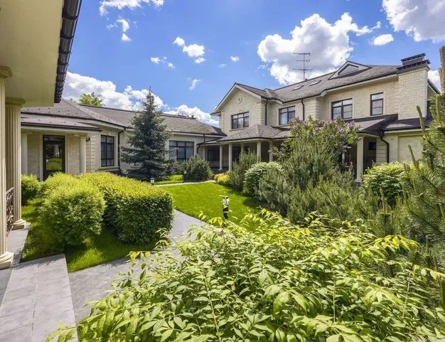 дом  в КП Павлово, 14 км от МКАД