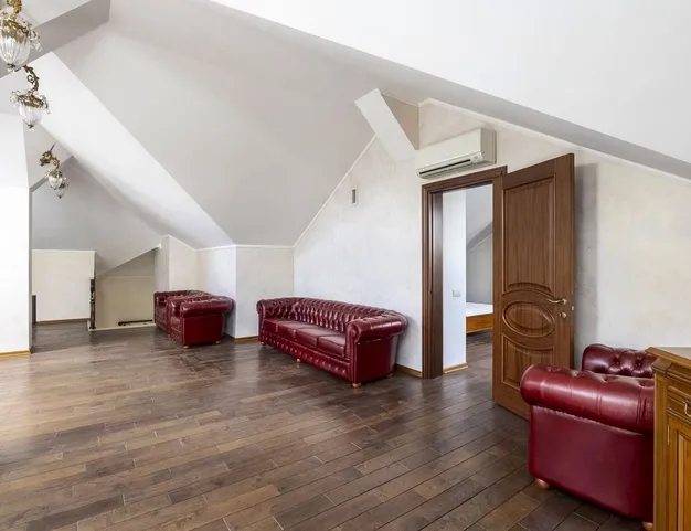 дом  в КП Павлово, 14 км от МКАД