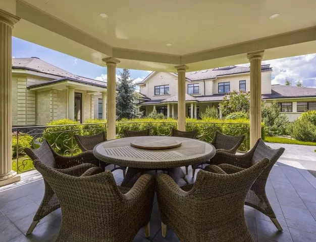 дом  в КП Павлово, 14 км от МКАД