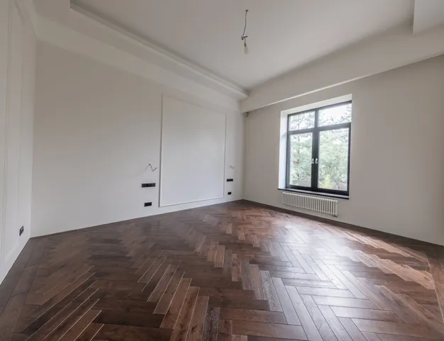 дом  в КП Петровский, 13 км от МКАД