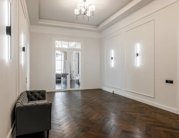 дом  в КП Петровский, 13 км от МКАД