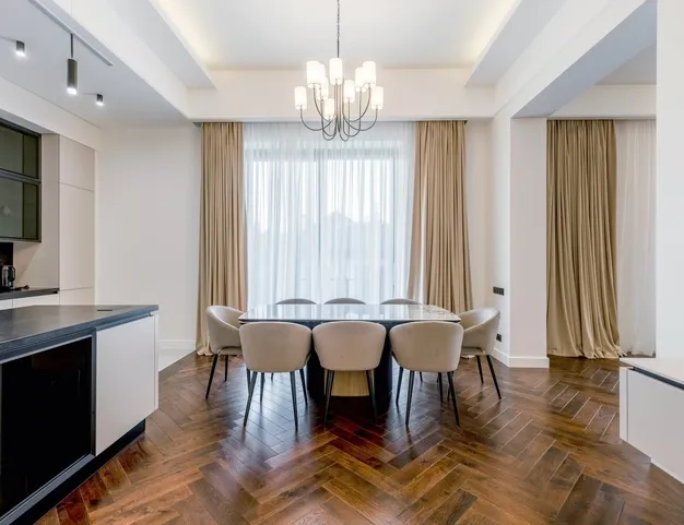 дом  в КП Петровский, 13 км от МКАД