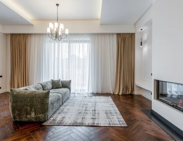 дом  в КП Петровский, 13 км от МКАД