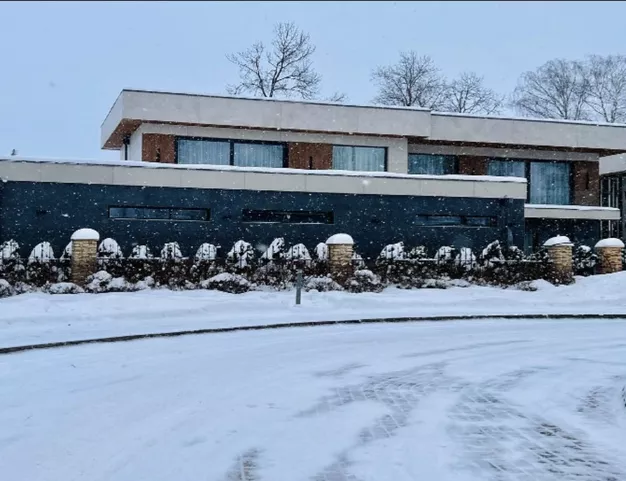 дом  в КП Монтевиль, 23 км от МКАД