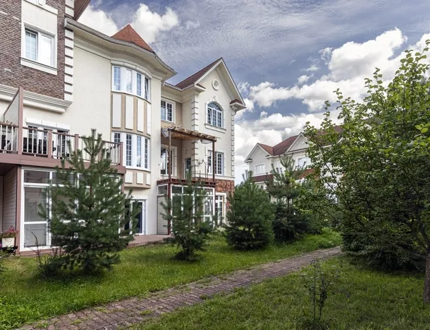 таунхаус  в КП Онегино, 25 км от МКАД