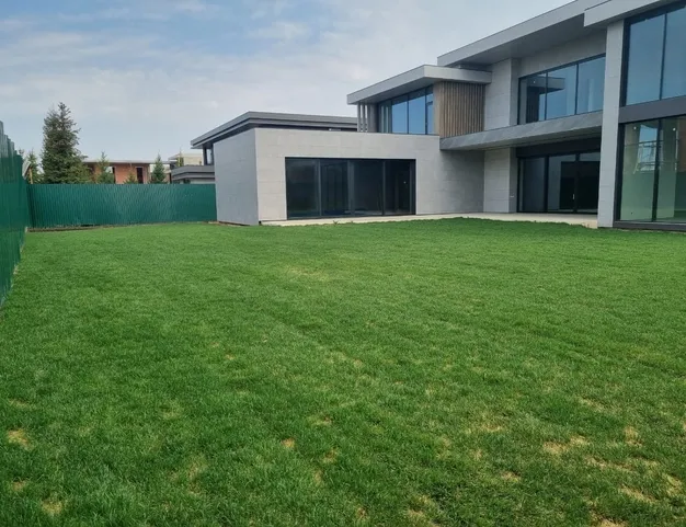 дом  в КП Агаларов Эстейт, 23 км от МКАД