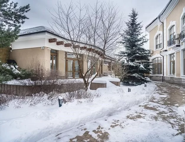 дом  в КП Новахово, 14 км от МКАД