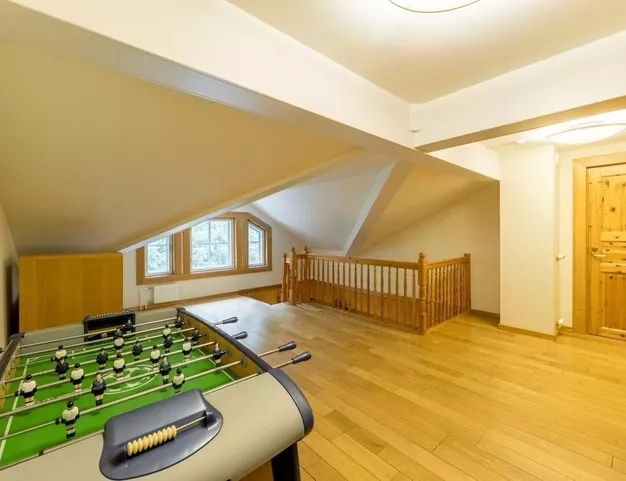 дом  в КП Серебряный Бор, 1 км от МКАД