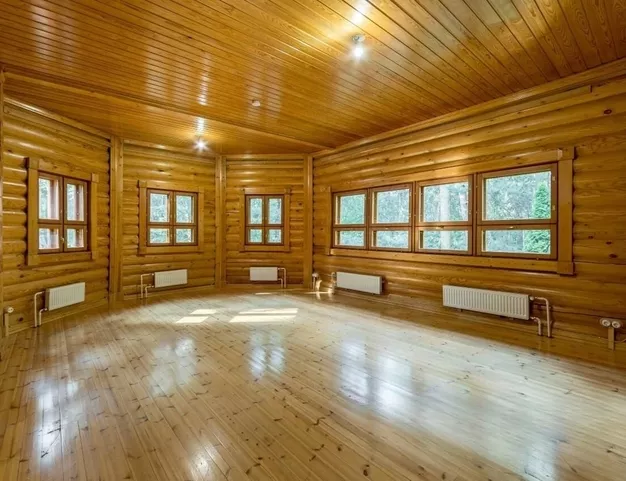 дом  в КП Серебряный Бор, 1 км от МКАД