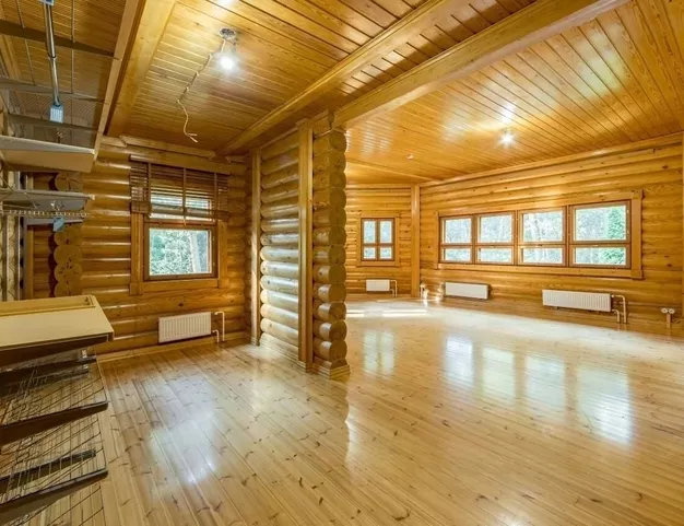 дом  в КП Серебряный Бор, 1 км от МКАД