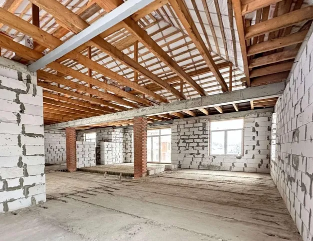 дом  в КП Заря, 16 км от МКАД