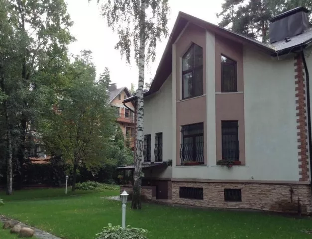 дом  в КП Осень-1, 2 км от МКАД