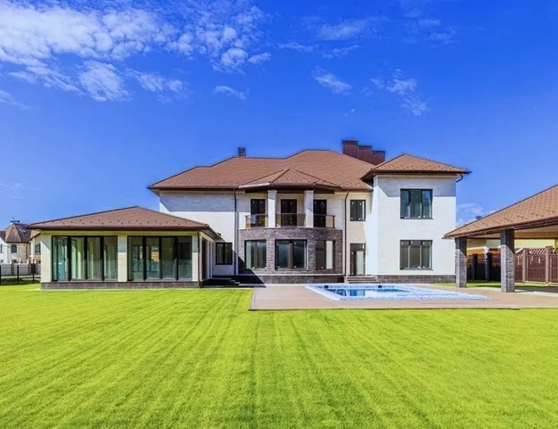 дом  в КП Русская деревня, 24 км от МКАД