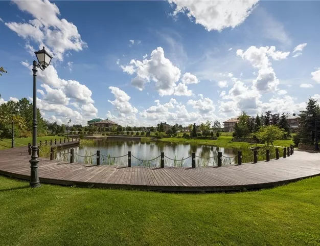 участок  в КП Николино, 23 км от МКАД