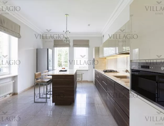 дом  в КП Величъ, 39 км от МКАД