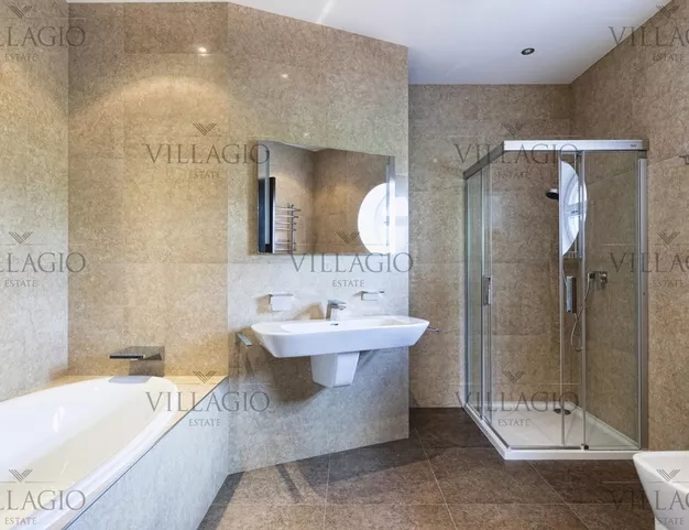 дом  в КП Величъ, 39 км от МКАД