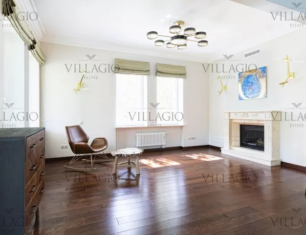 дом  в КП Величъ, 39 км от МКАД