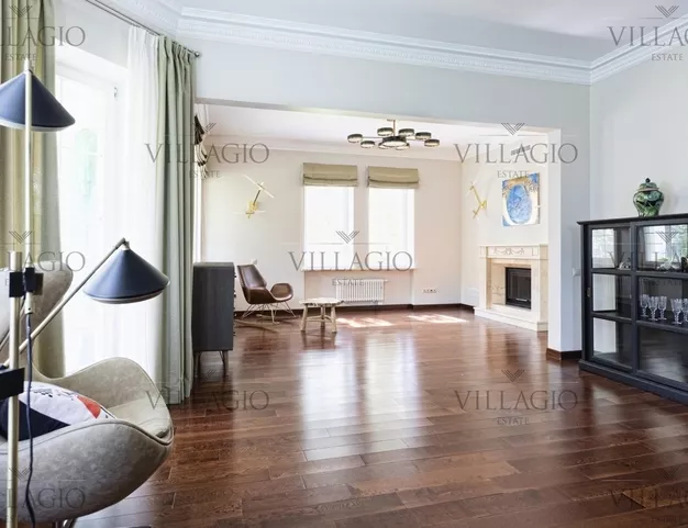 дом  в КП Величъ, 39 км от МКАД