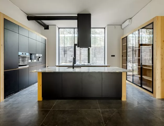 дом  в КП Николина гора, 25 км от МКАД