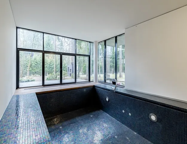 дом  в КП Николина гора, 25 км от МКАД