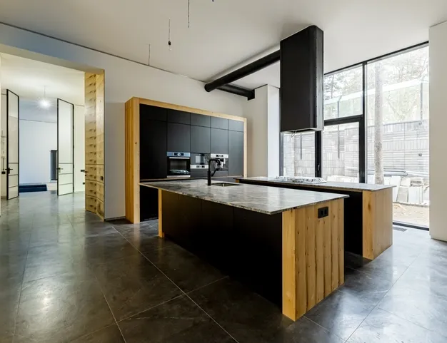 дом  в КП Николина гора, 25 км от МКАД