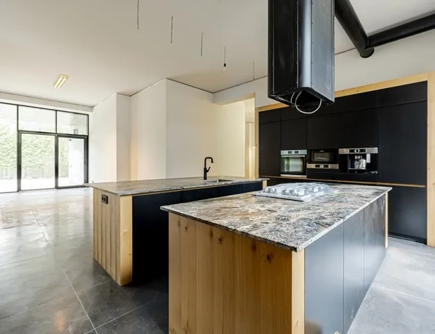 дом  в КП Николина гора, 25 км от МКАД