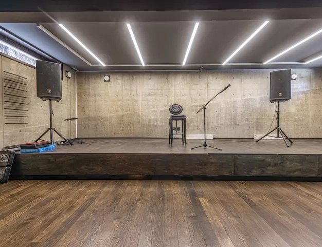 дом  в КП Ильинка, 13 км от МКАД