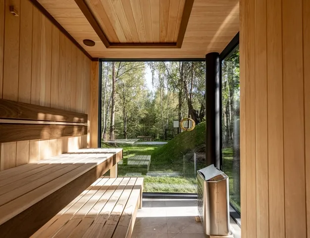 дом  в КП Веледниково, 17 км от МКАД